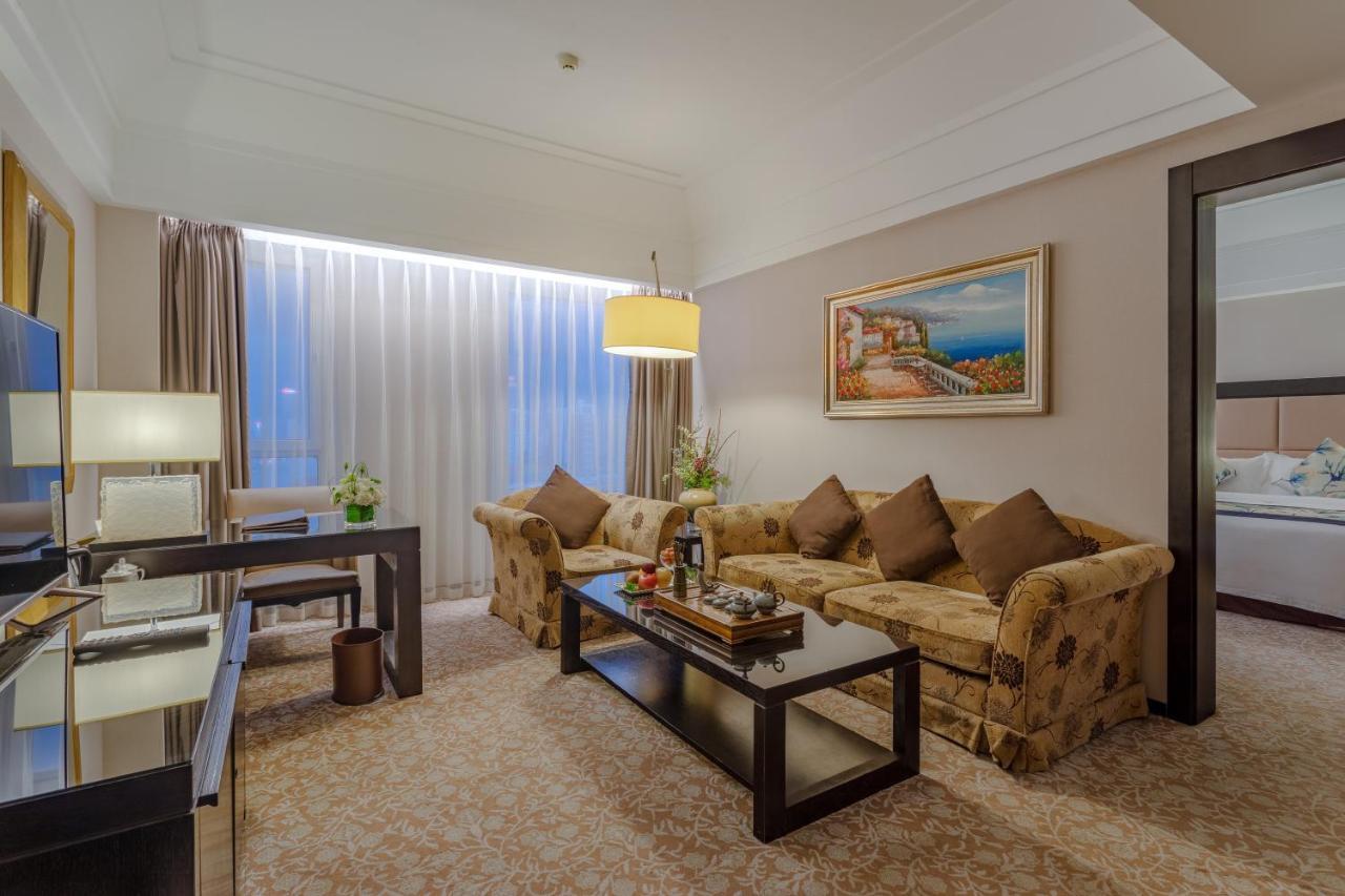 Shenyang Haiyun Jinjiang International Hotel Екстериор снимка