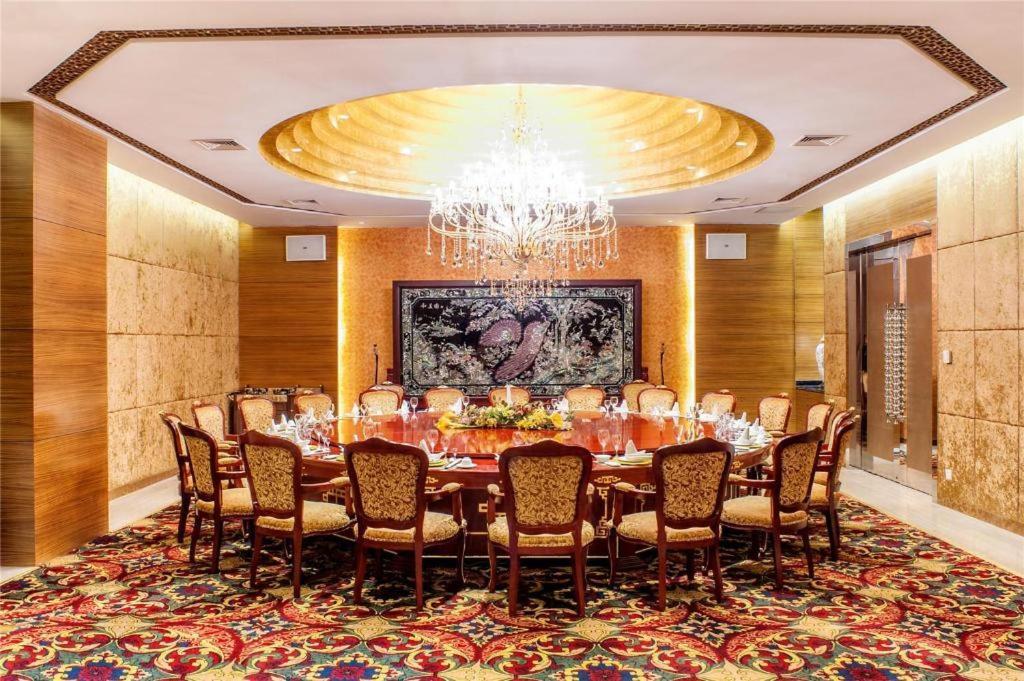 Shenyang Haiyun Jinjiang International Hotel Екстериор снимка