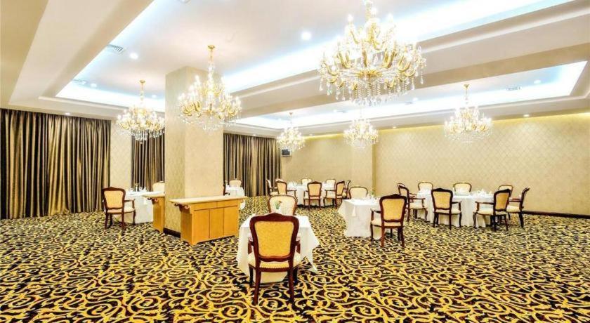 Shenyang Haiyun Jinjiang International Hotel Екстериор снимка