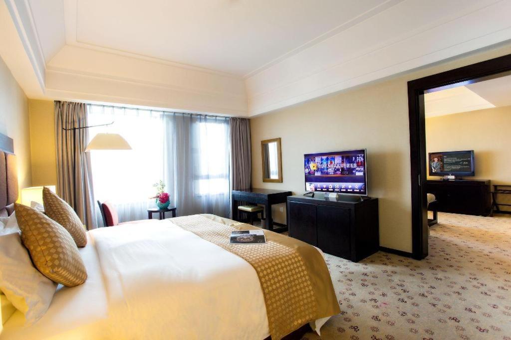 Shenyang Haiyun Jinjiang International Hotel Екстериор снимка
