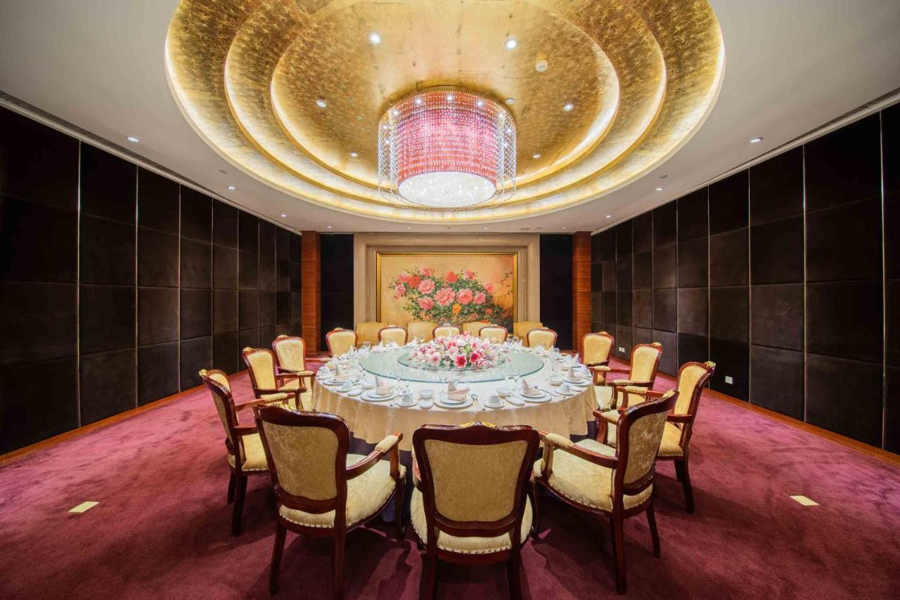 Shenyang Haiyun Jinjiang International Hotel Екстериор снимка